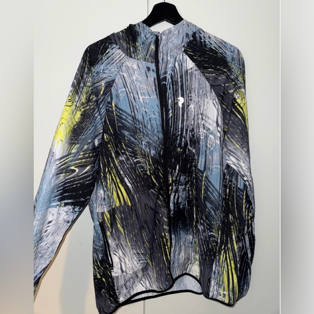 Peak Performance Fremont athletic Jacket - Picture 2 of 8